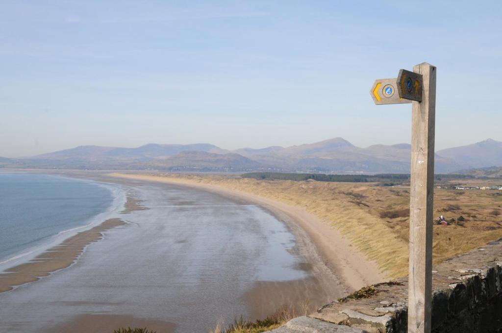 Fron Deg Guest House Harlech Room photo
